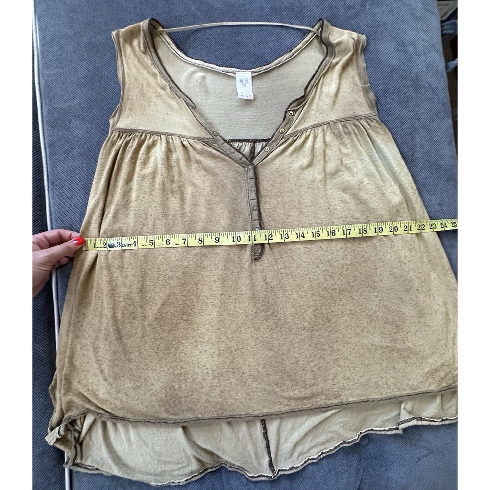 We The Free People Hudson Henley Tank Top Distressed Raw Hem Green Large - Picture 7 of 10